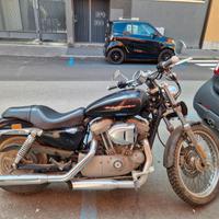 Harley-davidson 883 Sportster XL solo 14000km