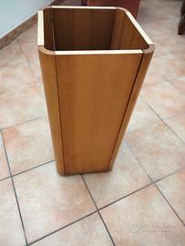 portaombrelli in legno 