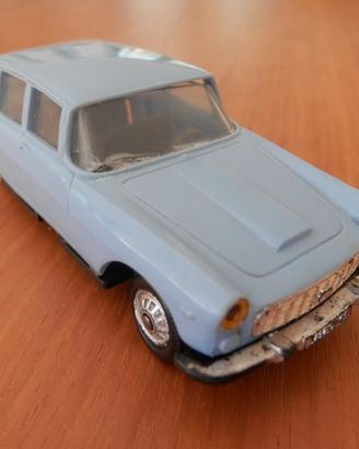Modellino Lancia Flaminia Berlina - Norev plastica