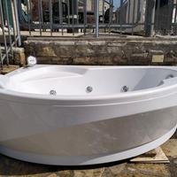 Vasca idromassaggio Novellini