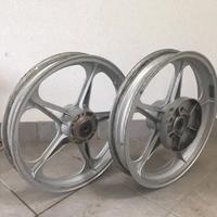 Coppia cerchi ducati Cagiva oscam 1984