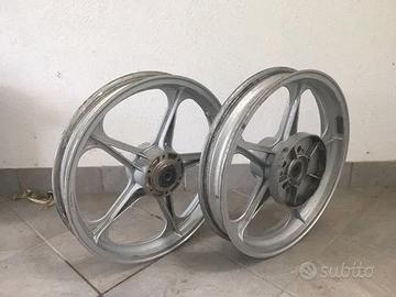 Coppia cerchi ducati Cagiva oscam 1984