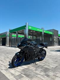 Yamaha r3 2018