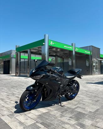Yamaha r3 2018