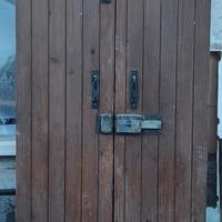 Portoncino in legno