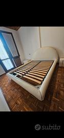 letto matrimoniale in vera pelle 