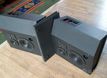 Casse diffusori JBL 8330 sourrond