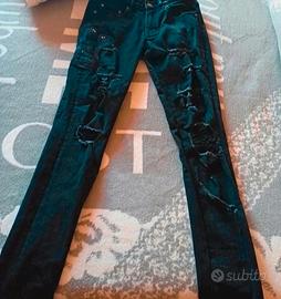 Jeans neri strappati tg s  pari al nuovo