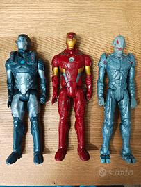 lotto 3 action figure supereroi Marvel Hasbro 30cm