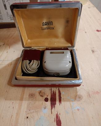 Rasoio elettrico vintage Arvin Fernbrook