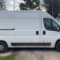 Effettuo Traslochi/Trasporti