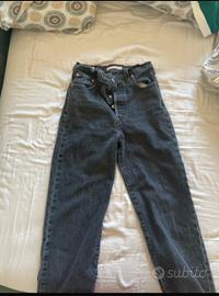 Levis jeans