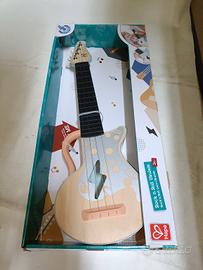 ukulele/ chitarra per bambini e non.NUOVO