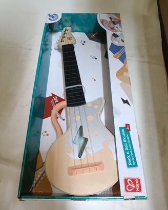 ukulele/ chitarra per bambini e non.NUOVO