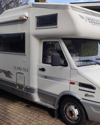 Camper Mobilvetta Icaro 5 LX base Iveco