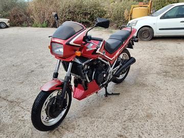Honda VF 400 - 1984