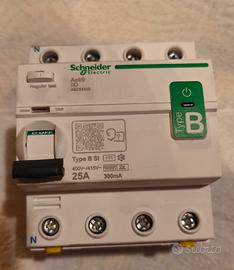Differenziale Schneider puro classe B 4P 25A 300mA