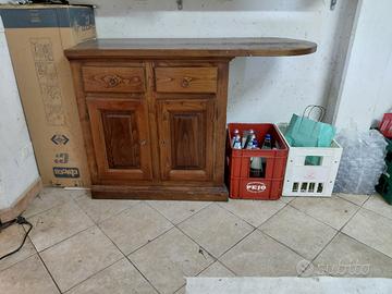 penisola in legno