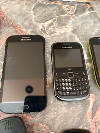 Telefoni cellulari nokia vintage e samsung