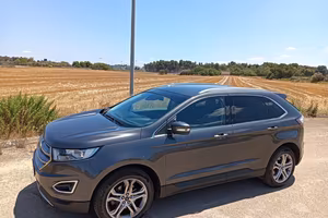 Stupenda Ford edge 2.0 210 cvvpowershift titanium