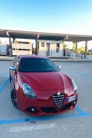 Alfa romeo giulietta quadrifoglio verde 