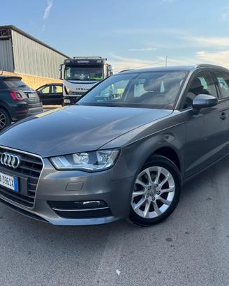 Audi A3 1.6 TDI Attraction
