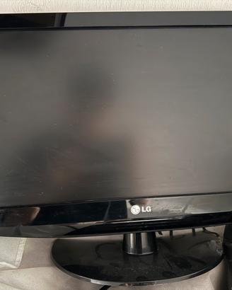 Televisore LG 19”