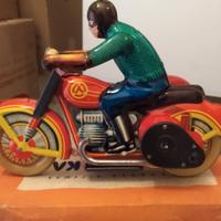 Antico modellino moto con sidecar URSS