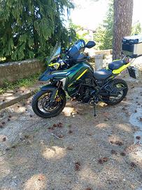 TRK 702X