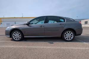 Renault Laguna III 2.0 16V Benzina