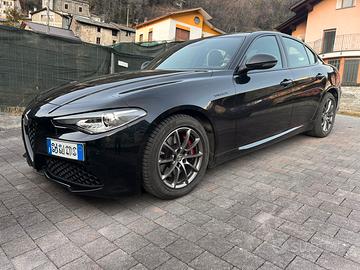 Alfaromeo Giulia 2.2 Q4 Veloce 6-2020 Nero Vulcano