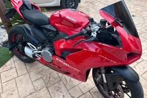 Ducati Panigale V2