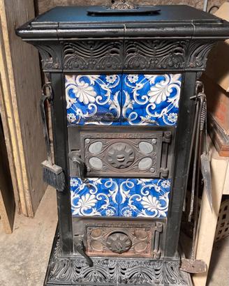 Stufa a legna Castelmonte