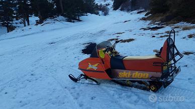 Motoslitta skidoo - 1990