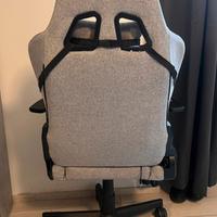 Sedia Gaming Nacon CH-675RGB