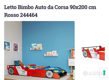 Letto bimbo a forma di macchina