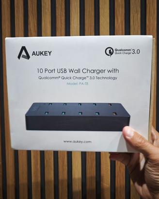 Caricatore da Tavolo USB 10 Porte Aukey PA-T8 New