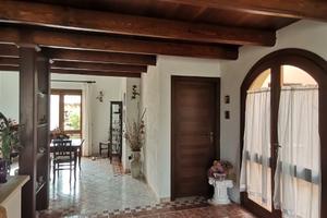 Villa indipendente con giardino