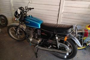 Suzuki 380 GT