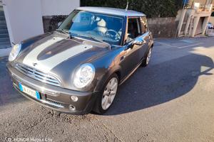 mini Cooper one d Park line