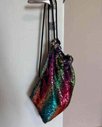 Borsa con paillettes a zainetto