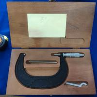 Micrometro per esterni da 5 pollici