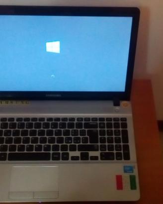 pc potatile Samsung schermo da 15.6