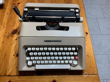 macchina da scrivere Olivetti