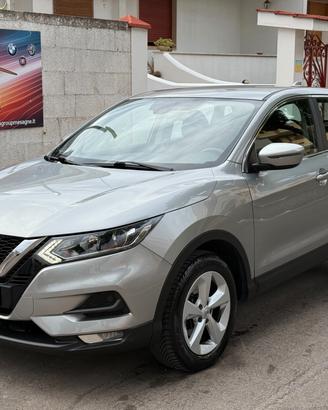 Nissan Qashqai 1.5 dCi DCT NAVI CAMERA LED - 2020