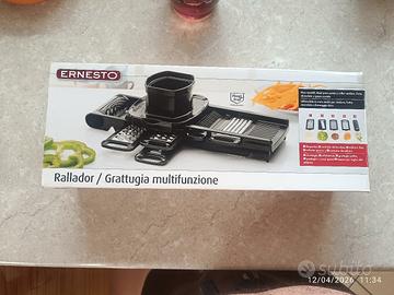 grattugia multifunzione 