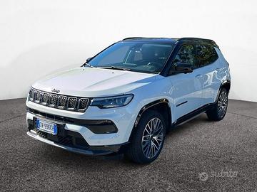 Jeep Compass 686 E-Hybrid My24 Summit 1.5 Tur...