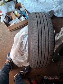 4 Gomme Estive Bridgestone Turanza T005 — 215/60 R