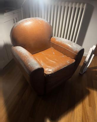 Poltrona Club vintage in pelle — stile used autent