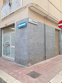 Locale commerciale